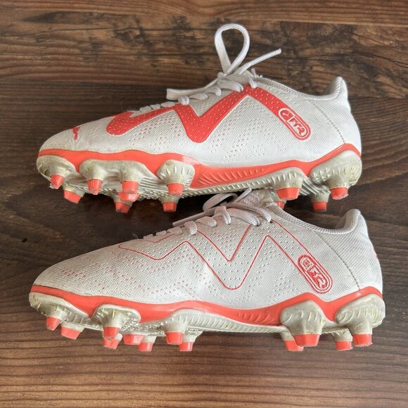 Puma Kids Future Play FG Soccer Cleats Size 12 White Pink Slip On Lace Up GUC - Picture 8 of 10
